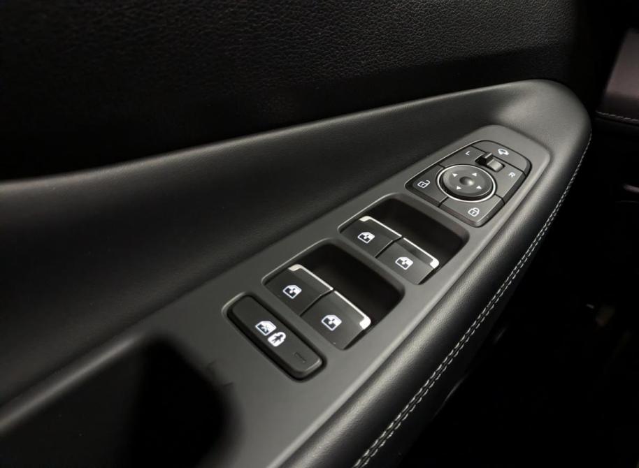 Hyundai Santa Fe IV Рестайлинг Санкт-Петербург  - изображение 29