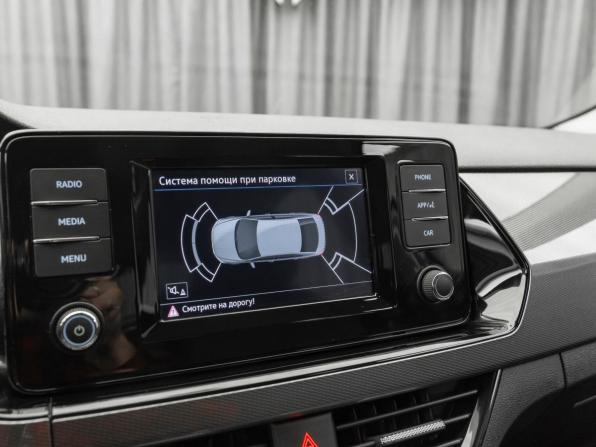 Volkswagen Polo VI с пробегом 2021 года, цена 1 590 000 рублей, 133776 км, лифтбек, Автокод Объявления