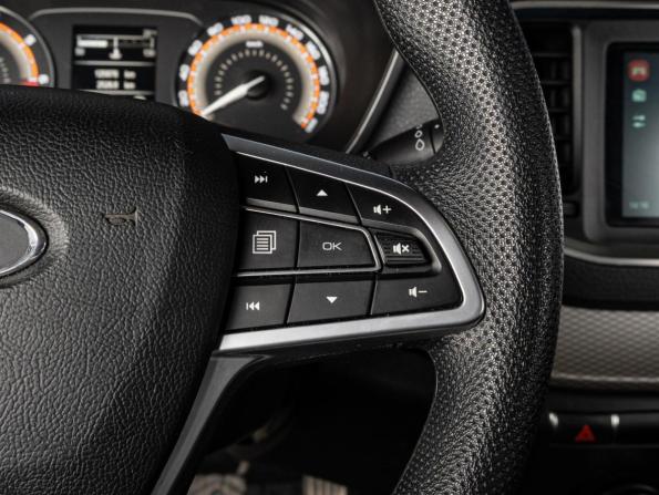 Lada (ВАЗ) Vesta I Рестайлинг (NG) с пробегом 2023 года, цена 1 050 000 рублей, 125876 км, седан, Автокод Объявления