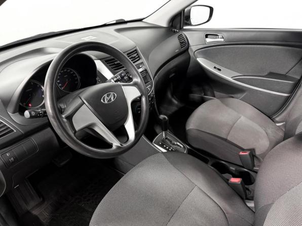 Hyundai Solaris I с пробегом 2011 года, цена 635 000 рублей, 197462 км, седан, Автокод Объявления