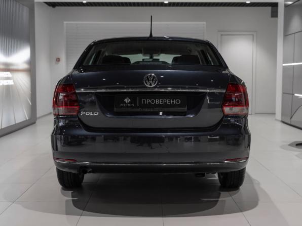 Volkswagen Polo V Рестайлинг с пробегом 2016 года, цена 930 000 рублей, 159475 км, седан, Автокод Объявления