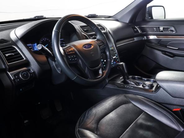 Ford Explorer V Рестайлинг 2 с пробегом 2019 года, цена 3 144 000 рублей, 132000 км, внедорожник, Автокод Объявления