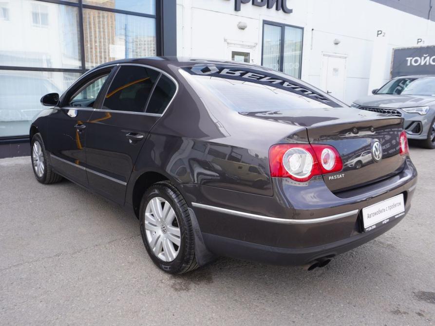 Volkswagen Passat B6 Москва  - изображение 7