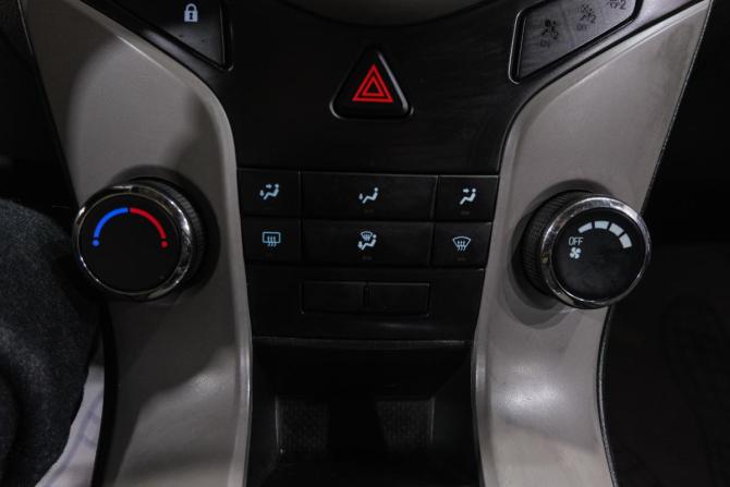 Chevrolet Cruze I с пробегом 2012 года, цена 609 000 рублей, 200511 км, седан, Автокод Объявления