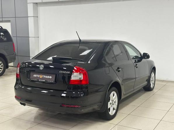 Skoda Octavia II (A5) Рестайлинг с пробегом 2013 года, цена 749 000 рублей, 130947 км, лифтбек, Автокод Объявления