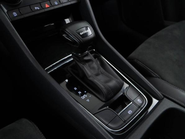 Skoda Karoq I с пробегом 2020 года, цена 2 344 444 рубля, 90980 км, внедорожник, Автокод Объявления