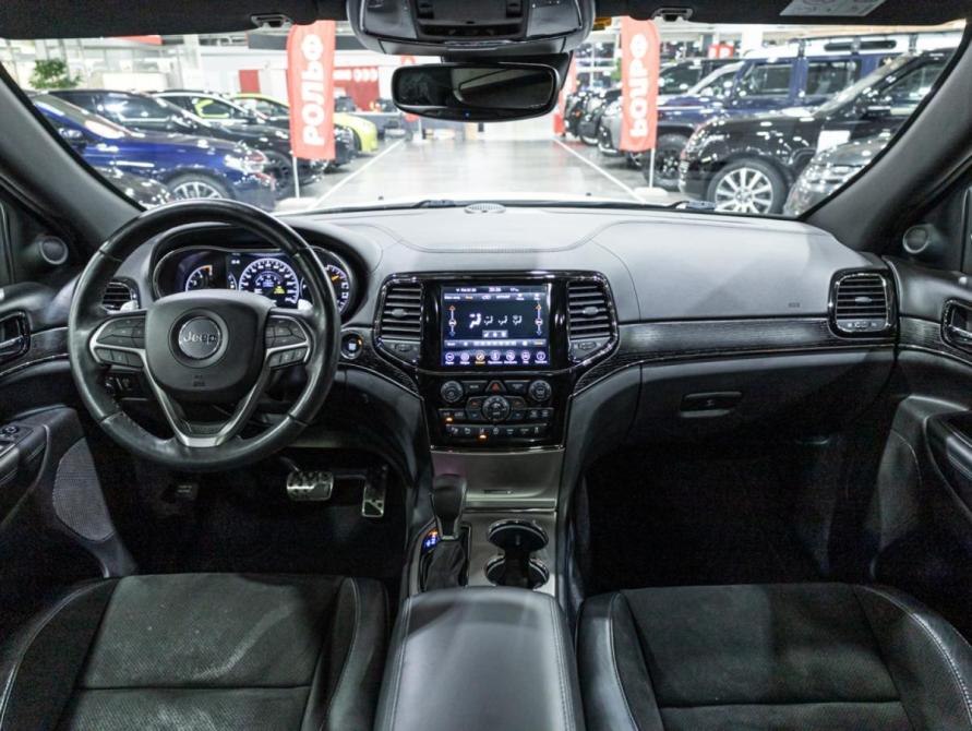 Jeep Grand Cherokee IV (WK2) Рестайлинг Санкт-Петербург  - изображение 13