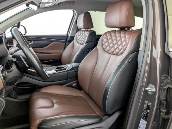 Hyundai Santa Fe IV Рестайлинг с пробегом 2021 года, цена 3 885 000 рублей, 51072 км, внедорожник, Автокод Объявления