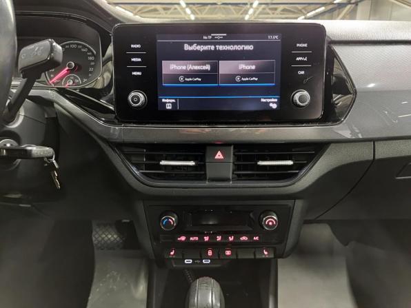 Volkswagen Polo VI с пробегом 2021 года, цена 1 770 000 рублей, 97501 км, лифтбек, Автокод Объявления