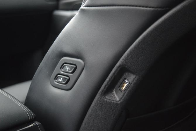 Kia Sorento IV с пробегом 2020 года, цена 3 850 000 рублей, 102500 км, внедорожник, Автокод Объявления