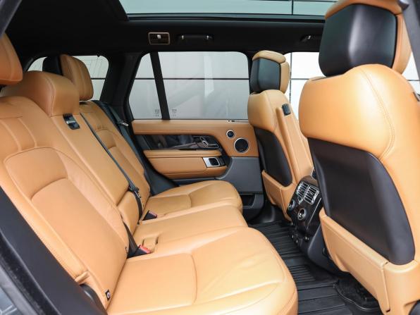 Land Rover Range Rover IV Рестайлинг с пробегом 2019 года, цена 8 240 000 рублей, 114987 км, внедорожник, Автокод Объявления