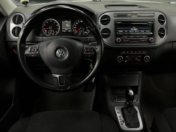 Volkswagen Tiguan I Рестайлинг с пробегом 2013 года, цена 1 400 000 рублей, 214000 км, внедорожник, Автокод Объявления