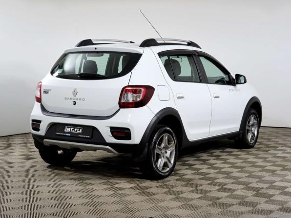 Renault Sandero II Рестайлинг с пробегом 2018 года, цена 1 048 000 рублей, 135454 км, хэтчбек, Автокод Объявления