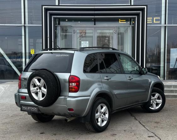 Toyota RAV4 II (XA20) Рестайлинг с пробегом 2004 года, цена 795 000 рублей, 272731 км, внедорожник, Автокод Объявления