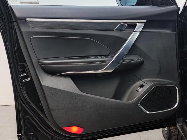 Geely Atlas Pro с пробегом 2023 года, цена 2 350 000 рублей, 16256 км, внедорожник, Автокод Объявления