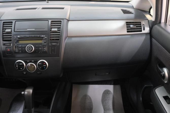Nissan Tiida I Рестайлинг с пробегом 2011 года, цена 929 000 рублей, 153000 км, хэтчбек, Автокод Объявления