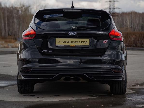 Ford Focus ST III Рестайлинг с пробегом 2018 года, цена 1 875 000 рублей, 16500 км, хэтчбек, Автокод Объявления