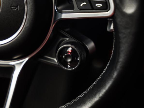Porsche Panamera II с пробегом 2017 года, цена 6 399 000 рублей, 82128 км, лифтбек, Автокод Объявления