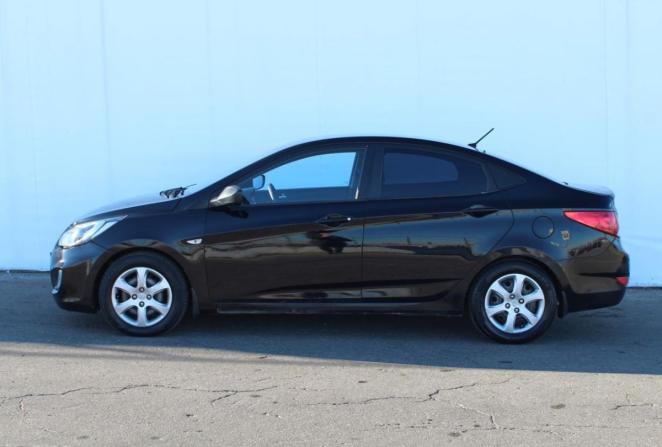 Hyundai Solaris I с пробегом 2011 года, цена 700 000 рублей, 217501 км, седан, Автокод Объявления