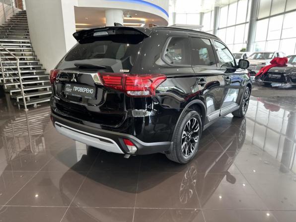 Mitsubishi Outlander III Рестайлинг 3 с пробегом 2021 года, цена 2 690 000 рублей, 86751 км, внедорожник, Автокод Объявления