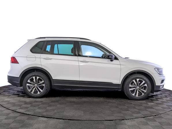 Volkswagen Tiguan II с пробегом 2020 года, цена 2 372 500 рублей, 54381 км, внедорожник, Автокод Объявления