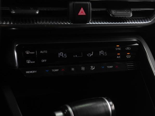 Kia K5 III с пробегом 2020 года, цена 2 499 000 рублей, 124690 км, седан, Автокод Объявления