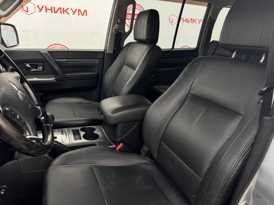 Mitsubishi Pajero IV Рестайлинг 1 Екатеринбург  - изображение 34