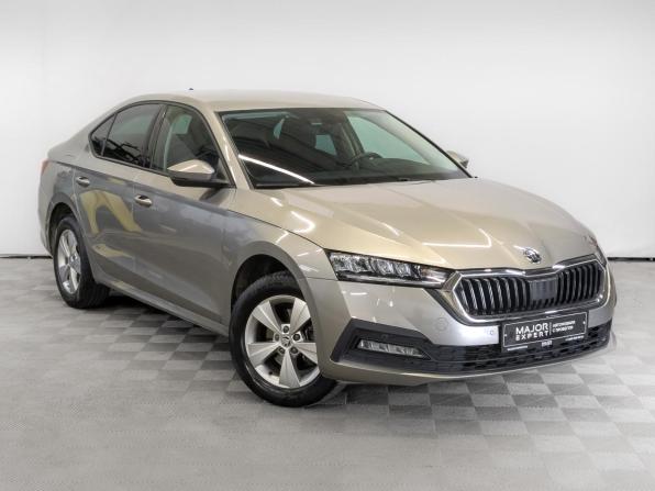 Skoda Octavia IV (A8) с пробегом 2020 года, цена 2 200 000 рублей, 46463 км, лифтбек, Автокод Объявления