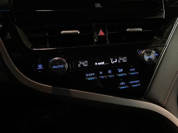Toyota Camry VIII (XV70) Рестайлинг с пробегом 2021 года, цена 3 590 000 рублей, 76371 км, седан, Автокод Объявления
