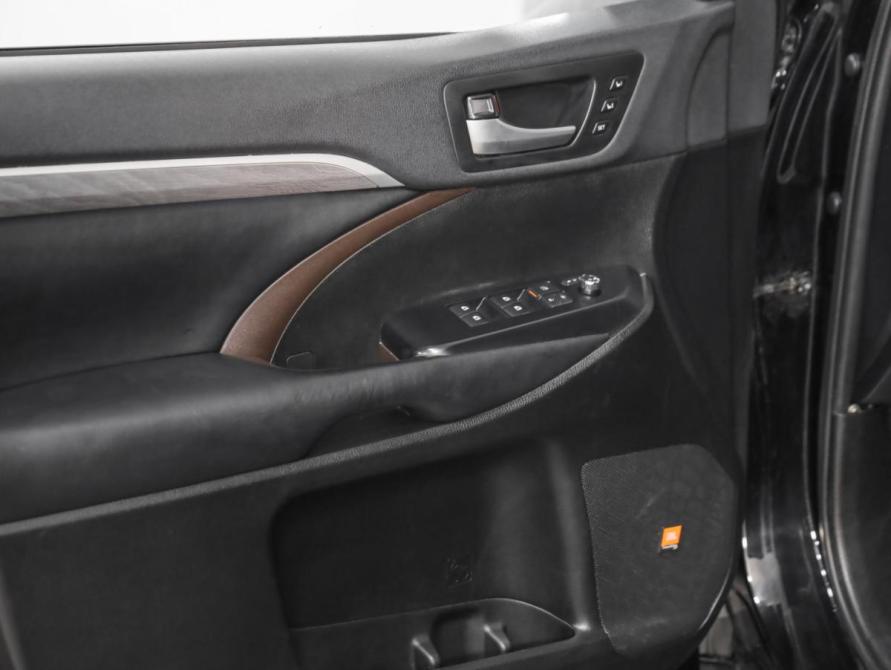 Toyota Highlander III (XU50) Рестайлинг Санкт-Петербург  - изображение 22