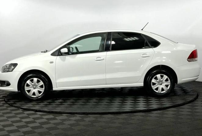 Volkswagen Polo V с пробегом 2013 года, цена 655 000 рублей, 193598 км, седан, Автокод Объявления