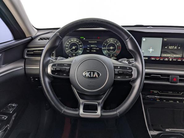 Kia K5 III с пробегом 2020 года, цена 2 435 000 рублей, 60499 км, седан, Автокод Объявления