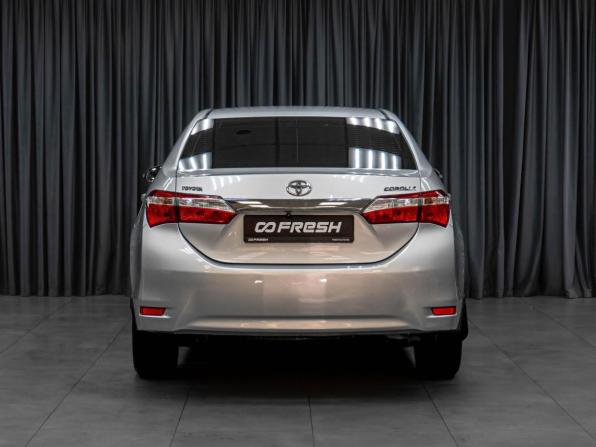 Toyota Corolla XI (E160 E170 E180) с пробегом 2013 года, цена 1 199 000 рублей, 199519 км, седан, Автокод Объявления