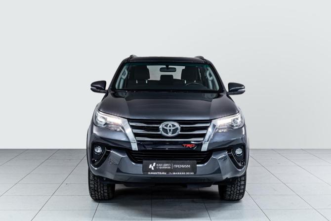 Toyota Fortuner II с пробегом 2019 года, цена 3 204 000 рублей, 219556 км, внедорожник, Автокод Объявления