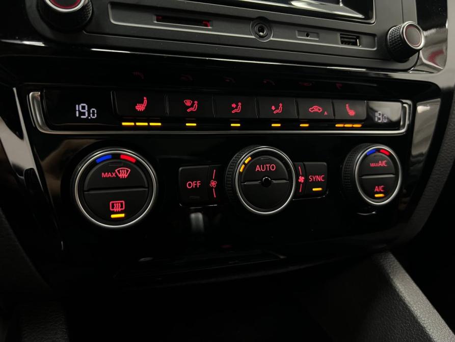 Volkswagen Jetta VI Рестайлинг Казань  - изображение 15