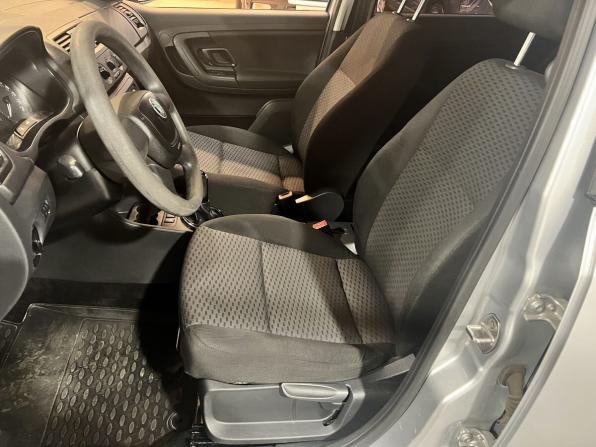 Skoda Fabia II Рестайлинг с пробегом 2011 года, цена 510 000 рублей, 208189 км, хэтчбек, Автокод Объявления