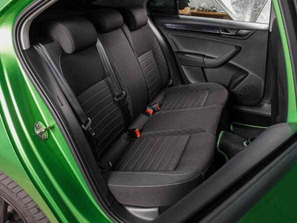 Skoda Rapid I Рестайлинг с пробегом 2017 года, цена 1 379 000 рублей, 125434 км, лифтбек, Автокод Объявления