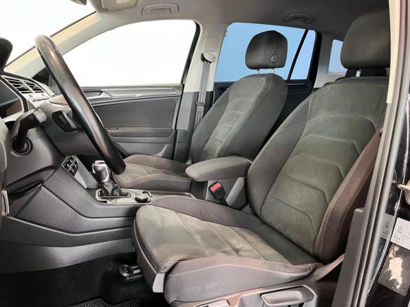 Volkswagen Tiguan II с пробегом 2018 года, цена 2 350 000 рублей, 189838 км, внедорожник, Автокод Объявления
