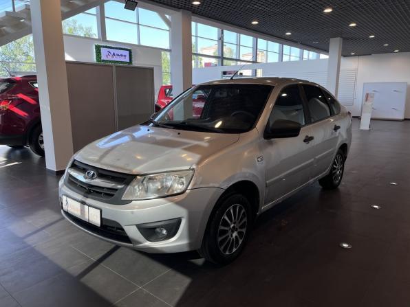 Lada (ВАЗ) Granta I с пробегом 2014 года, цена 430 000 рублей, 175384 км, лифтбек, Автокод Объявления