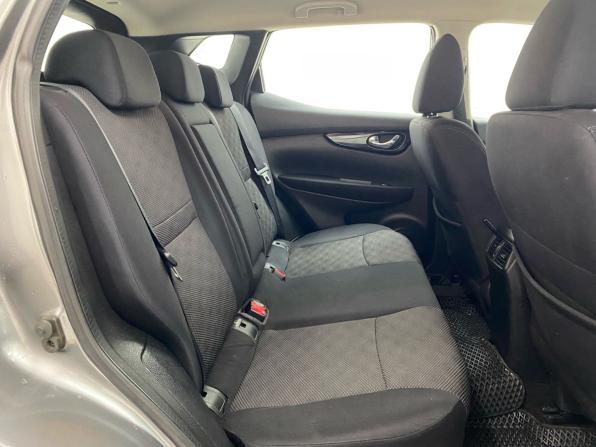 Nissan Qashqai II с пробегом 2017 года, цена 1 550 000 рублей, 143665 км, внедорожник, Автокод Объявления