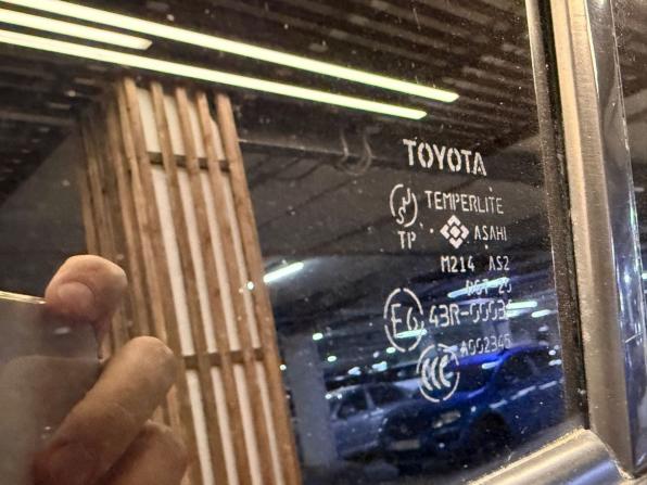 Toyota Land Cruiser 100 Series Рестайлинг 2 с пробегом 2006 года, цена 2 399 000 рублей, 357000 км, внедорожник, Автокод Объявления