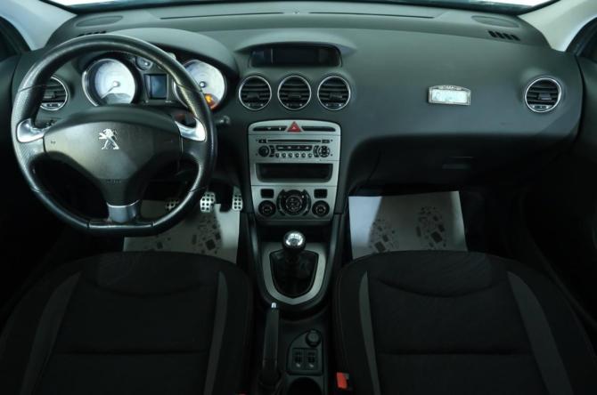 Peugeot 408 I с пробегом 2014 года, цена 1 159 000 рублей, 79000 км, седан, Автокод Объявления