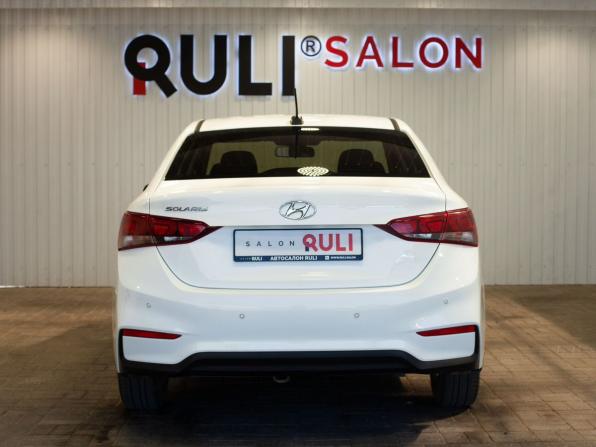 Hyundai Solaris II с пробегом 2018 года, цена 1 245 000 рублей, 181334 км, седан, Автокод Объявления