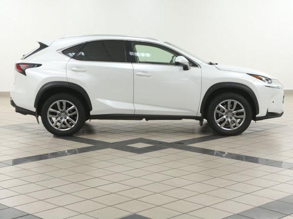 Lexus NX I с пробегом 2017 года, цена 2 545 000 рублей, 110000 км, внедорожник, Автокод Объявления