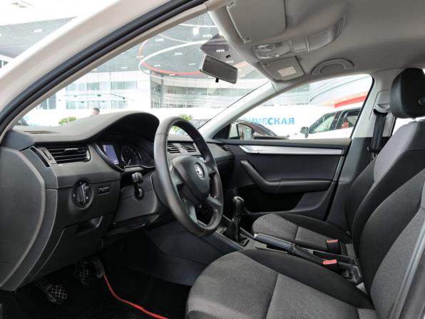 Skoda Octavia III (A7) с пробегом 2014 года, цена 1 250 000 рублей, 127865 км, лифтбек, Автокод Объявления
