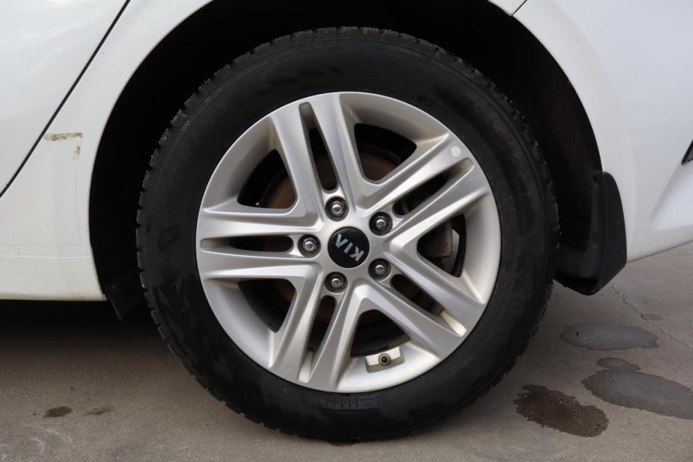 Kia Ceed III Санкт-Петербург  - изображение 13