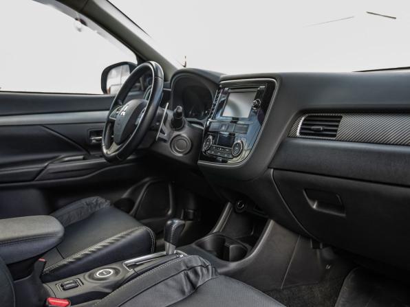Mitsubishi Outlander III Рестайлинг с пробегом 2014 года, цена 1 698 000 рублей, 45647 км, внедорожник, Автокод Объявления