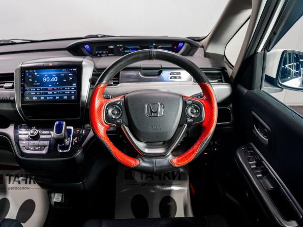 Honda Freed II с пробегом 2016 года, цена 1 360 000 рублей, 188233 км, компактвэн, Автокод Объявления