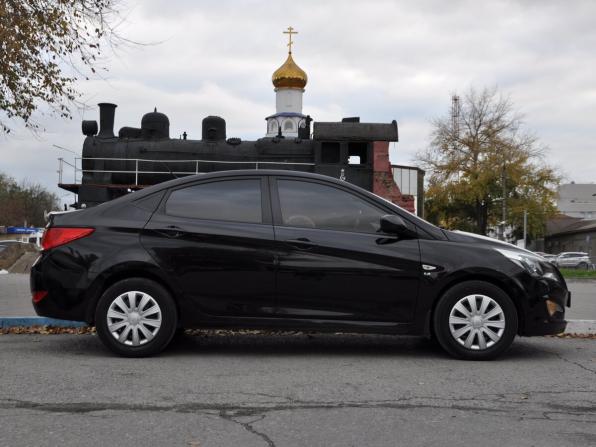 Hyundai Solaris I Рестайлинг с пробегом 2016 года, цена 1 090 000 рублей, 152000 км, седан, Автокод Объявления