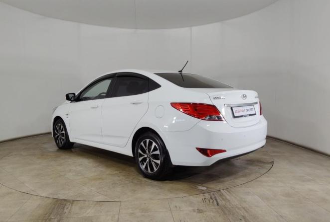 Hyundai Solaris I Рестайлинг с пробегом 2015 года, цена 1 240 000 рублей, 108332 км, седан, Автокод Объявления